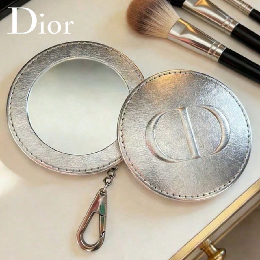 Ysl Beauty Makeup - Christian Dior Glossy Silver Round Foldable