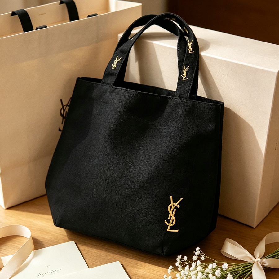Yves Saint Laurent YSL’s bag M - đánh giá và giá Ysl Beauty Makeup