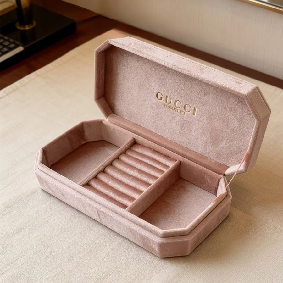 Gucci Gucci’s bag Light Pink V - đánh giá và giá Ysl Beauty Makeup